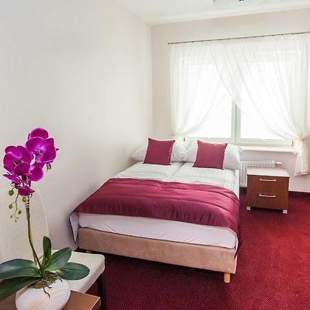 Hostel Zambrow Kamer foto