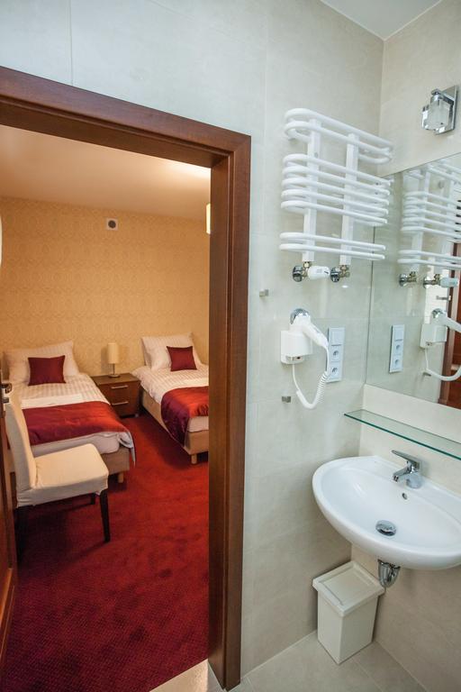Hostel Zambrow Kamer foto